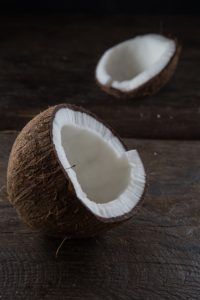 Proteinové-kokosové-kuličky